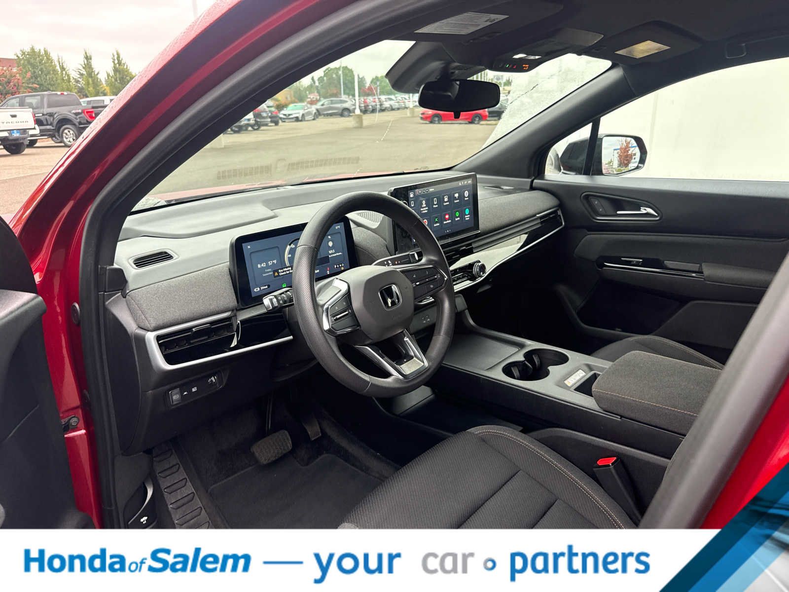 Used 2024 Honda Prologue EX image 2