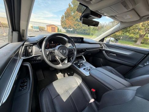 Used 2024 MAZDA CX-90 Plug-In Hybrid w/ Premium Pkg AWD/4WD image 9