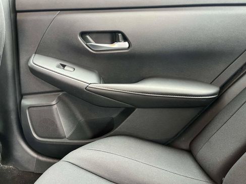 Used 2022 Nissan Sentra S FWD image 15