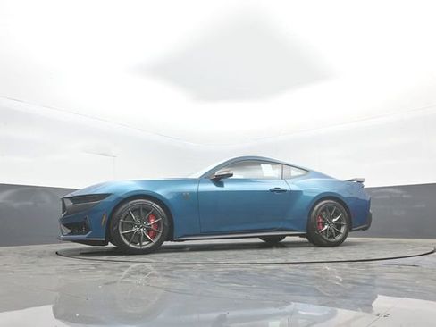 New 2026 Ford Mustang Dark Horse image 24
