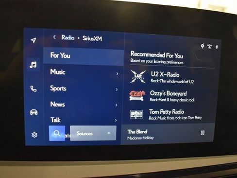 Used 2024 Lexus ES 350 image 29