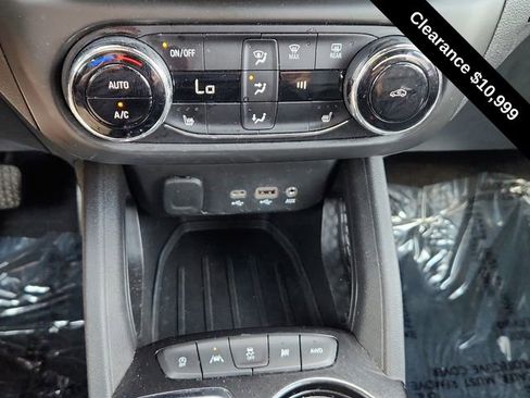 Used 2021 Chevrolet TrailBlazer ACTIV w/ Convenience Package image 39