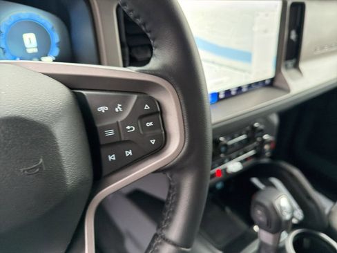 New 2025 Ford Bronco Outer Banks w/ Sasquatch Package AWD/4WD image 19