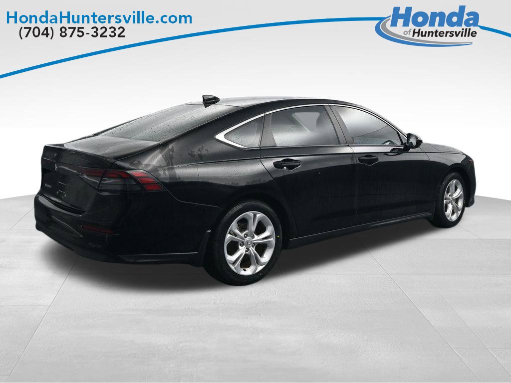 Used 2025 Honda Accord LX image 8