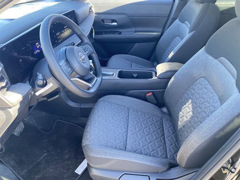 New 2026 Nissan Kicks SV w/ Cold Weather Package image 20