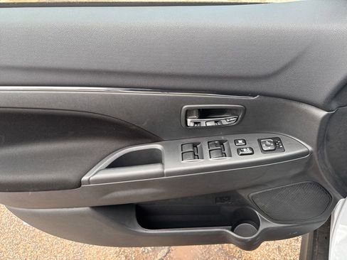 New 2025 Mitsubishi Outlander Sport AWD image 31