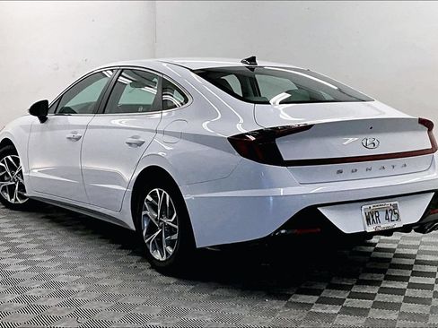 Used 2023 Hyundai Sonata SEL FWD image 10