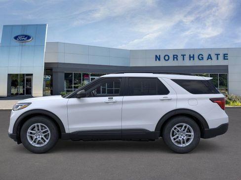 New 2026 Ford Explorer Active w/ Active Comfort Package image 4
