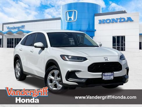 Certified 2025 Honda HR-V LX image 1