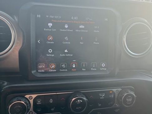 Used 2019 Jeep Wrangler Unlimited Sahara AWD/4WD image 45