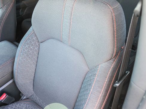 Used 2025 Honda Pilot Sport image 26