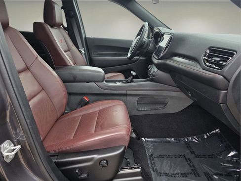 Used 2024 Dodge Durango GT image 29