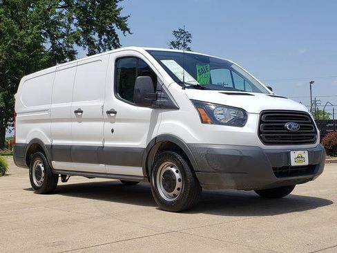 Used 2018 Ford Transit 150 130 Low Roof RWD image 8