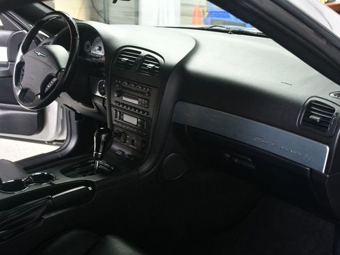 Used 2004 Ford Thunderbird RWD image 24