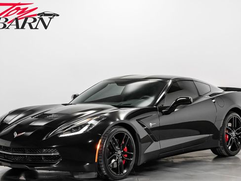 Used 2014 Chevrolet Corvette Z51 w/ 2LT Preferred Equipment Group image 9