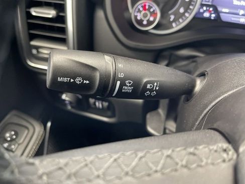 New 2026 RAM 1500 Laramie AWD/4WD image 37