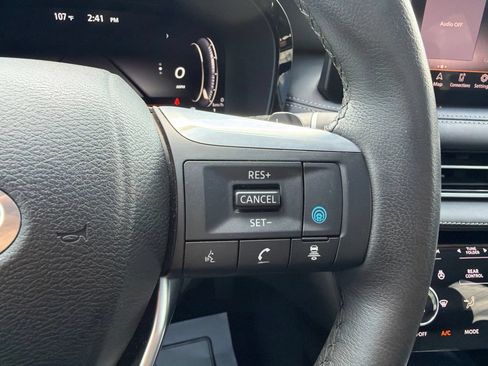 Used 2023 INFINITI QX60 Luxe w/ Cargo Package FWD image 18