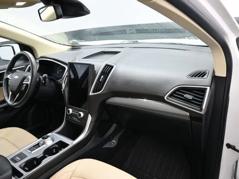 Used 2021 Ford Edge SEL w/ Convenience Package AWD/4WD image 10