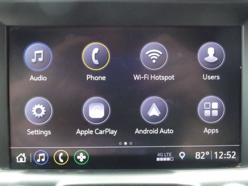 Used 2020 GMC Terrain SLT AWD/4WD image 17