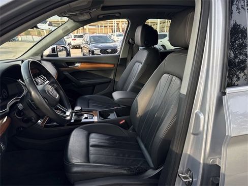 Used 2023 Audi Q5 2.0T Premium Plus image 27