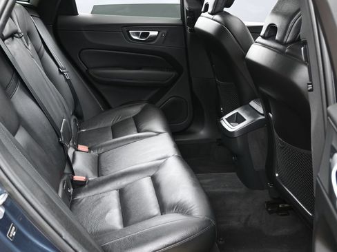 Used 2024 Volvo XC60 B5 Plus w/ Protection Package Premier AWD/4WD image 33