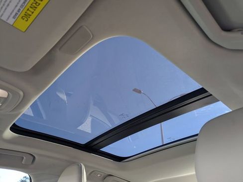 Certified 2025 Volvo S60 B5 Core image 26