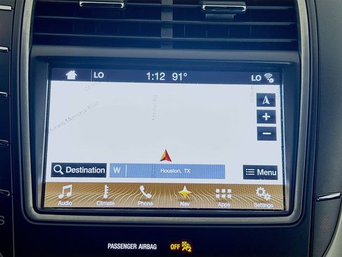 Used 2018 Lincoln MKX Reserve FWD image 22