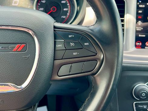 Used 2023 Dodge Charger SXT image 22