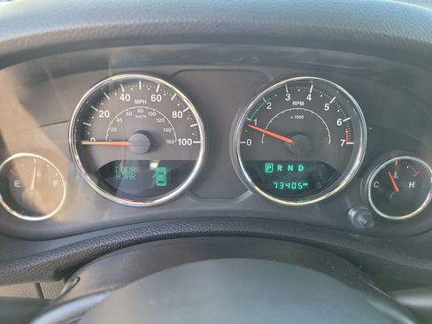 Used 2016 Jeep Wrangler Unlimited Sport image 25