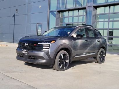 New 2026 Nissan Kicks SR w/ Cold Weather Package