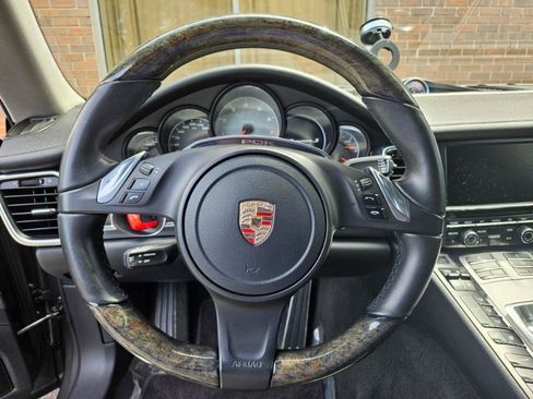 Used 2013 Porsche Panamera S RWD image 37