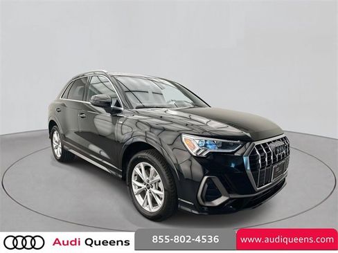 Certified 2025 Audi Q3 2.0T Premium Plus w/ Premium Plus Package image 5