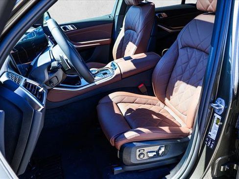 New 2026 BMW X5 xDrive40i AWD/4WD image 12