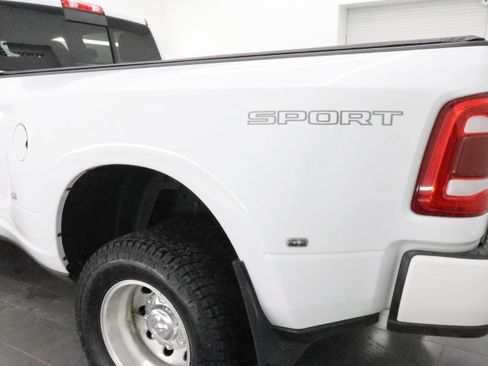 Used 2022 RAM 3500 Big Horn w/ Level C Equiment Group image 31
