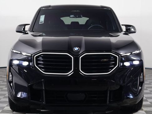 Used 2024 BMW XM AWD/4WD image 2