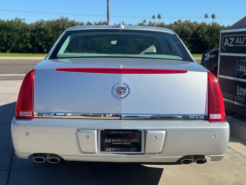 Used 2011 Cadillac DTS Luxury image 7