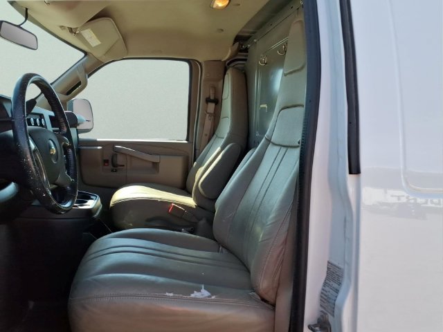 Used 2019 Chevrolet Express 2500 w/ Driver Convenience Package RWD image 14
