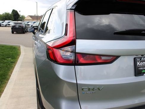 Used 2023 Honda CR-V Sport Touring image 32