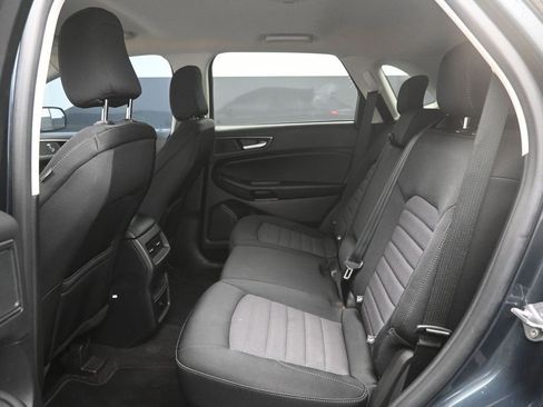 Used 2023 Ford Edge SE image 26