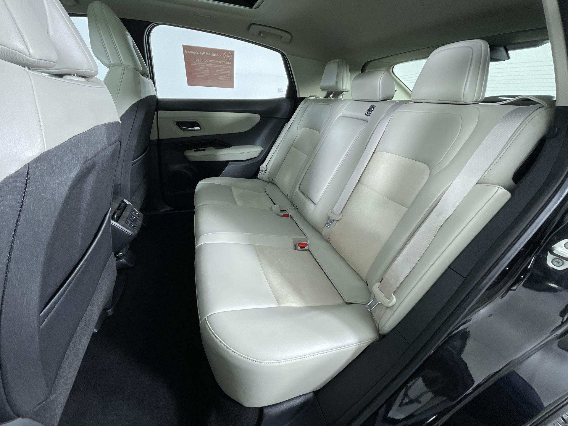 Certified 2024 Nissan Ariya AWD image 23