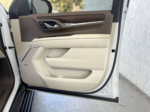 Used 2021 GMC Yukon Denali w/ Denali Ultimate Package image 27