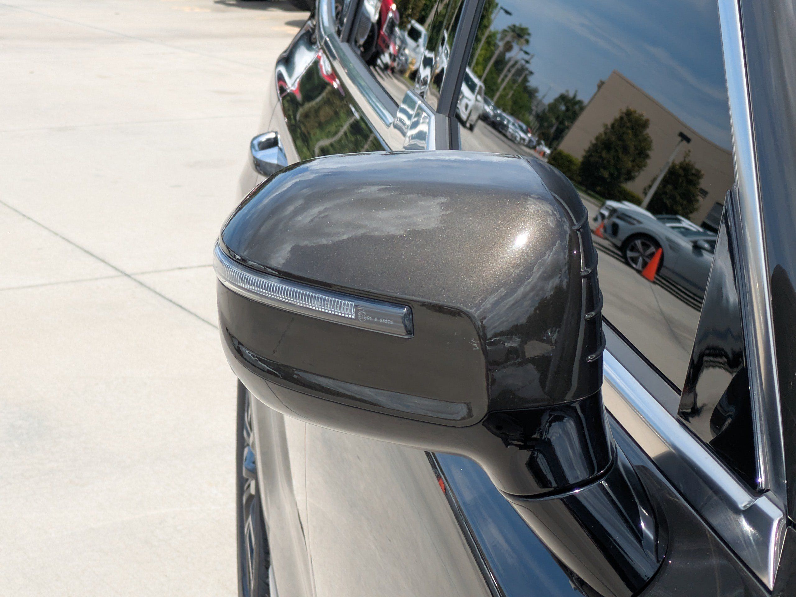 Used 2021 Kia Telluride SX w/ Towing Package FWD image 8
