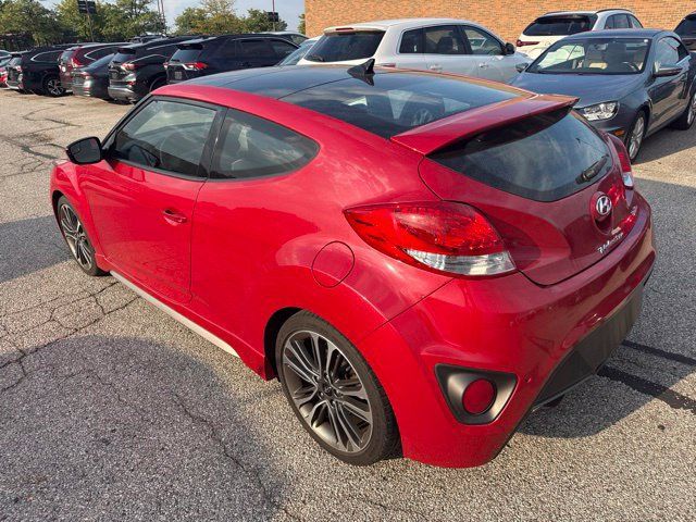 Used 2016 Hyundai Veloster Turbo w/ Option Group 04 FWD image 4