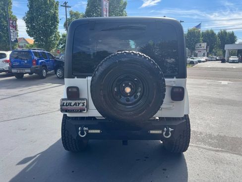 Used 1999 Jeep Wrangler Sahara AWD/4WD image 4