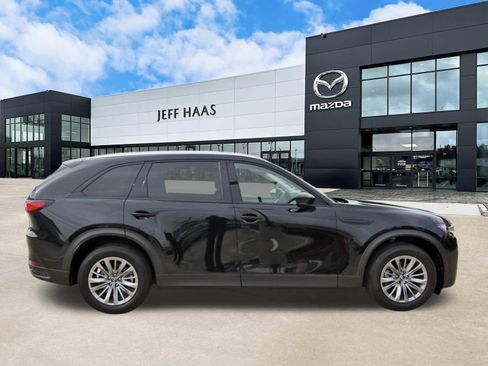Used 2024 MAZDA CX-90 3.3 Turbo w/ Preferred Package AWD/4WD image 5