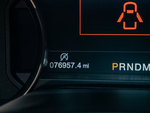 Used 2018 Ford F150 Raptor w/ Equipment Group 802A Luxury image 21