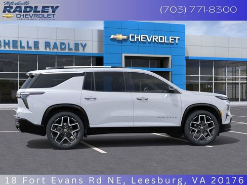 New 2026 Chevrolet Traverse High Country image 7