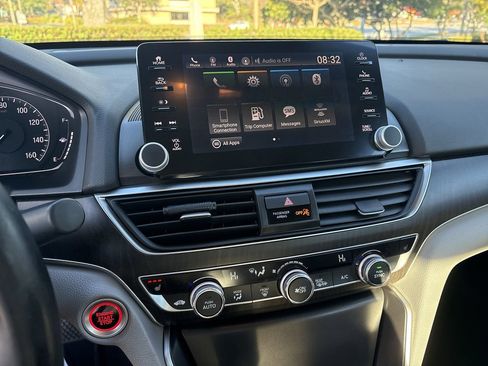 Certified 2018 Honda Accord EX-L image 28