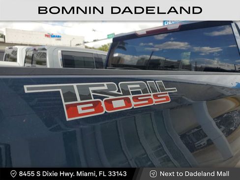 Used 2021 Chevrolet Silverado 1500 Custom Trail Boss image 8