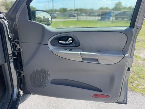 Used 2007 Chevrolet TrailBlazer LS image 29